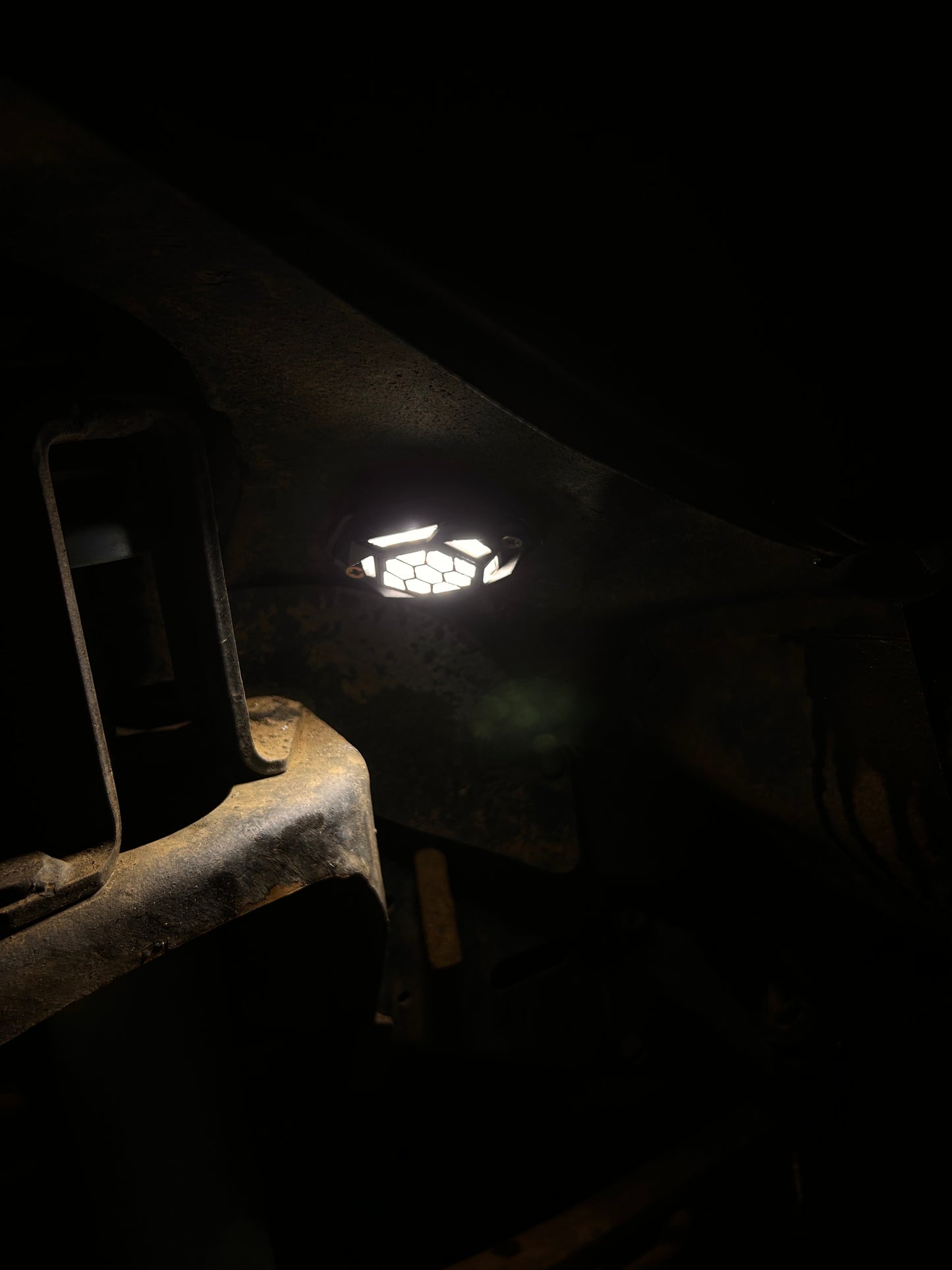 RGBW rock lights