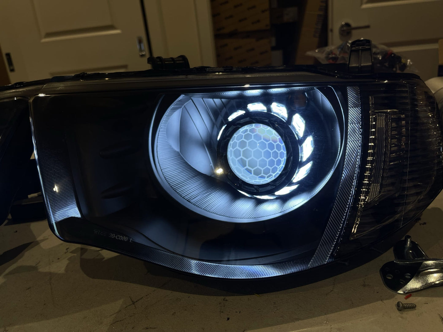 Mitsubishi Triton MN ML headlights